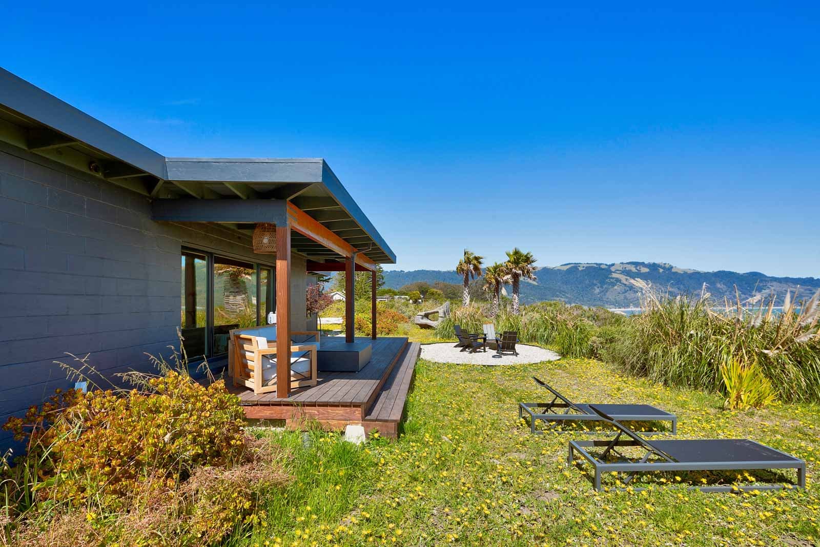 Oceanfront Bolinas hide-a-way