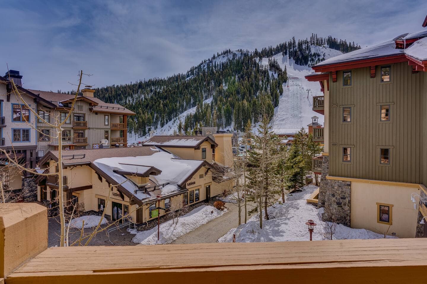 Palisades Village View Condo