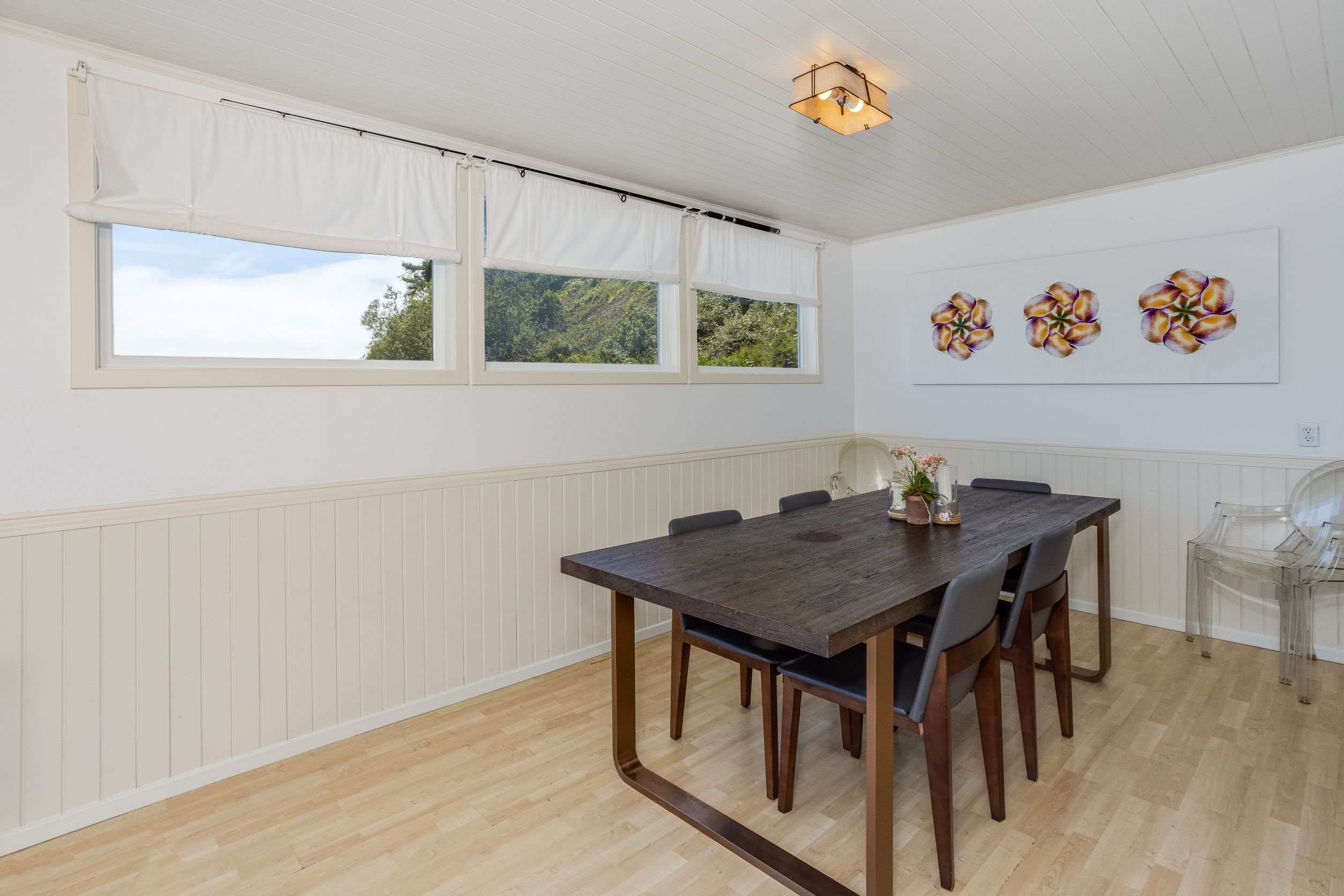 Bolinas Surf Bungalow 14