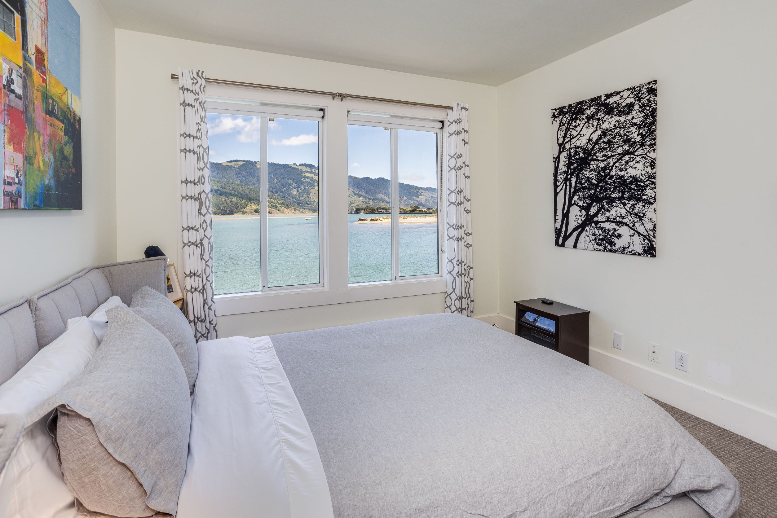 Bolinas Surf Bungalow 17